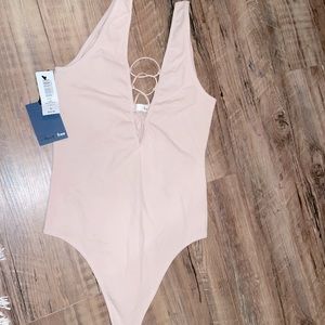 Aritzia Wilfred Free Lais Bodysuit